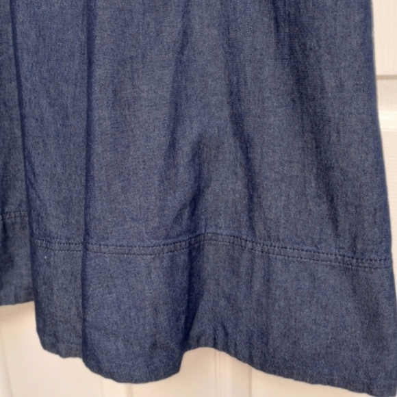 NWT Banana Republic Denim V-Neck Dress, size 4 - Picture 12 of 16